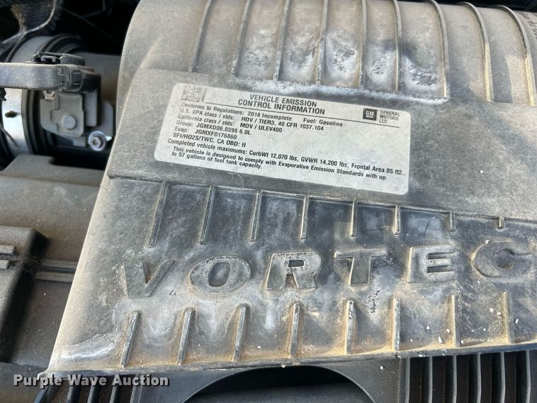 image for item LF9506 2018 Chevrolet Express  shuttle bus