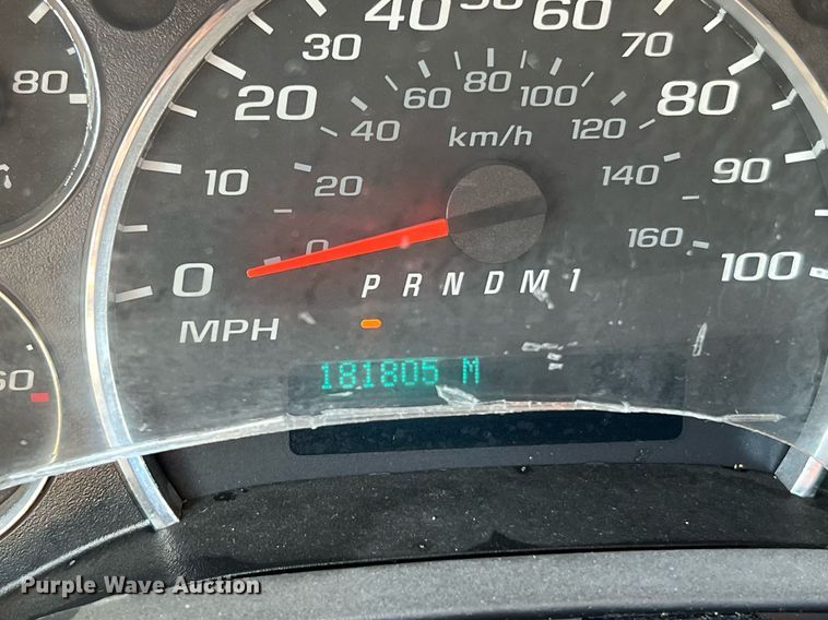 image for item LF9507 2017 Chevrolet Express  shuttle bus