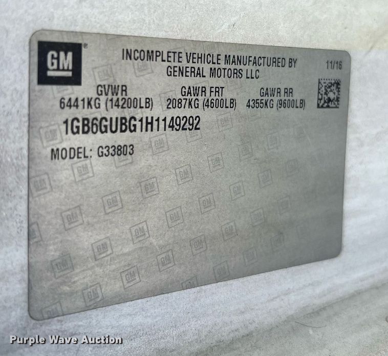 image for item LF9507 2017 Chevrolet Express  shuttle bus