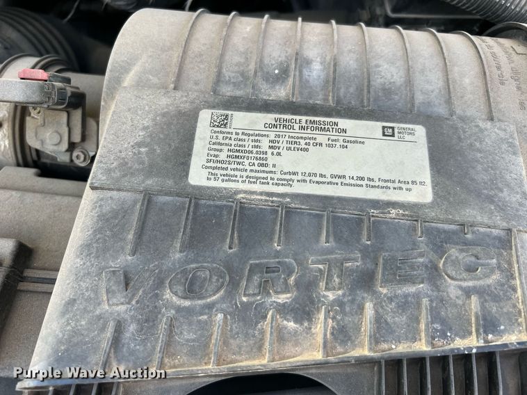 image for item LF9508 2017 Chevrolet Express  shuttle bus