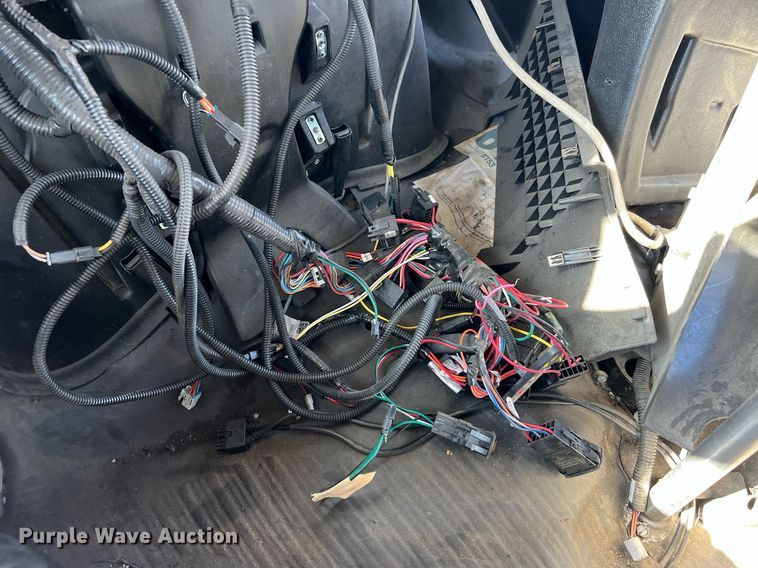 image for item LF9509 2018 Chevrolet Express  shuttle bus