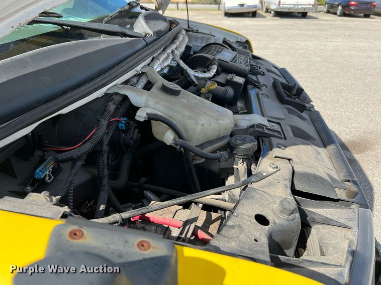 image for item LF9509 2018 Chevrolet Express  shuttle bus