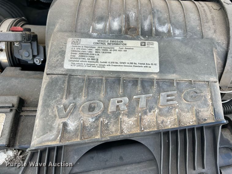 image for item LF9509 2018 Chevrolet Express  shuttle bus