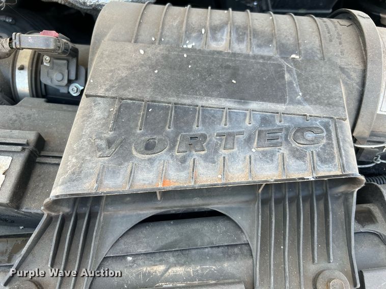 image for item LF9510 2016 Chevrolet Express  shuttle bus