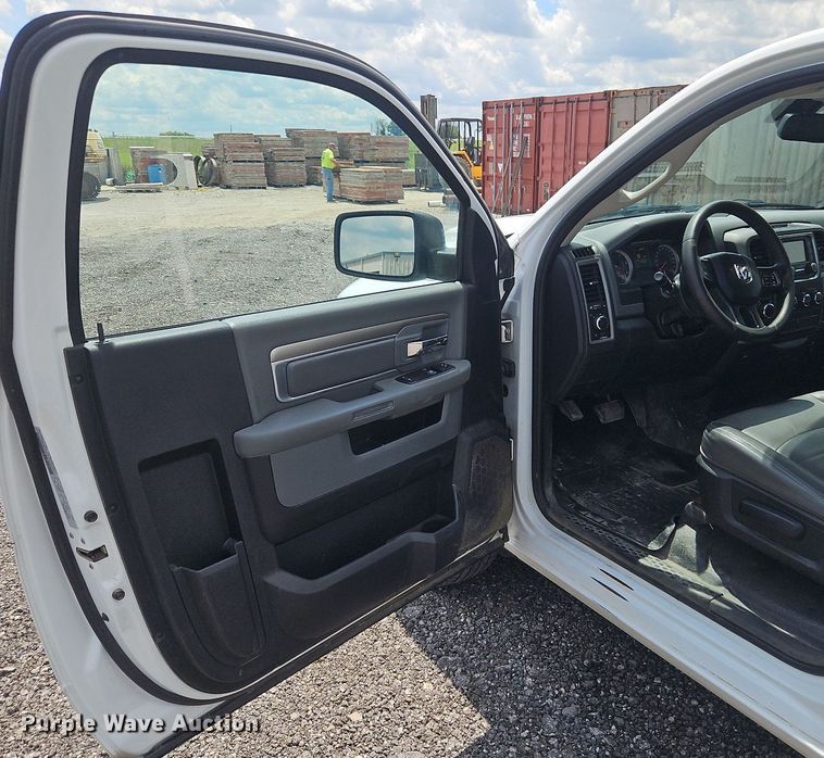 image for item LM9106 2016 Dodge Ram 1500  pickup truck