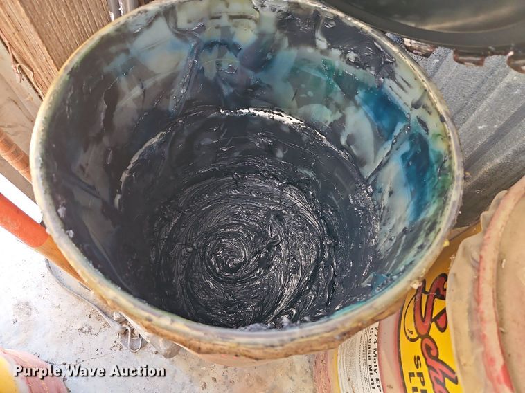 image for item LM9155 Alamite Ram  pneumatic grease pump