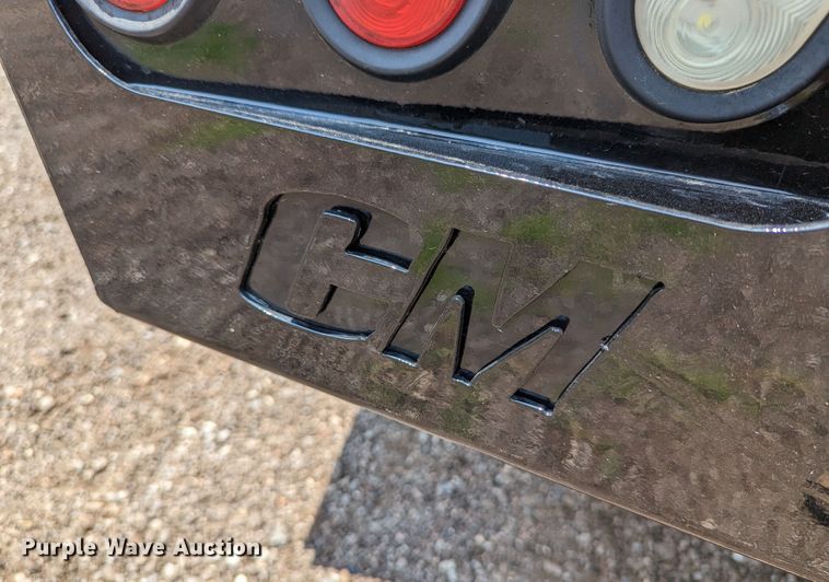 image for item LM9789 2015 Ford F350 Super Duty  flatbed pickup truck