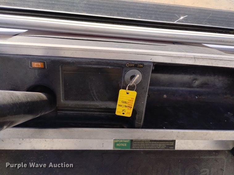 image for item LN9828 Club Car golf cart