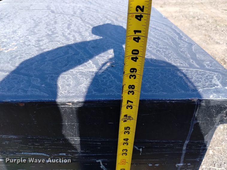 image for item LN9848 (2) toolboxes