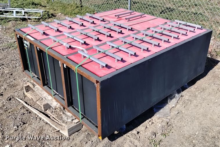 image for item LN9851 Toolbox