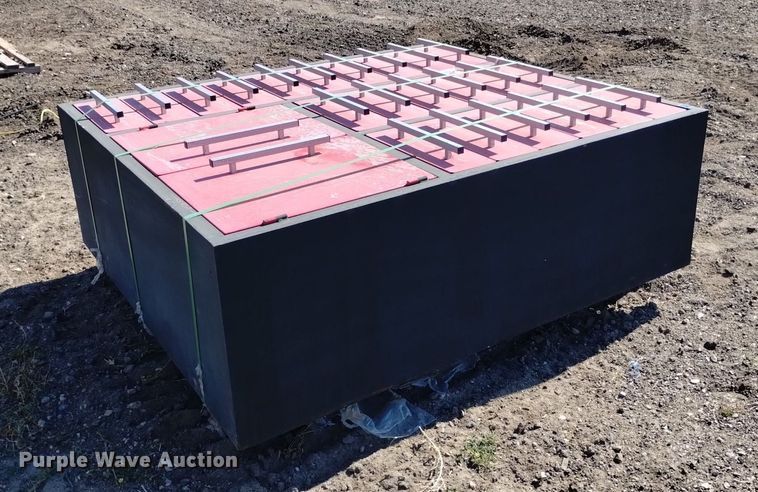 image for item LN9851 Toolbox