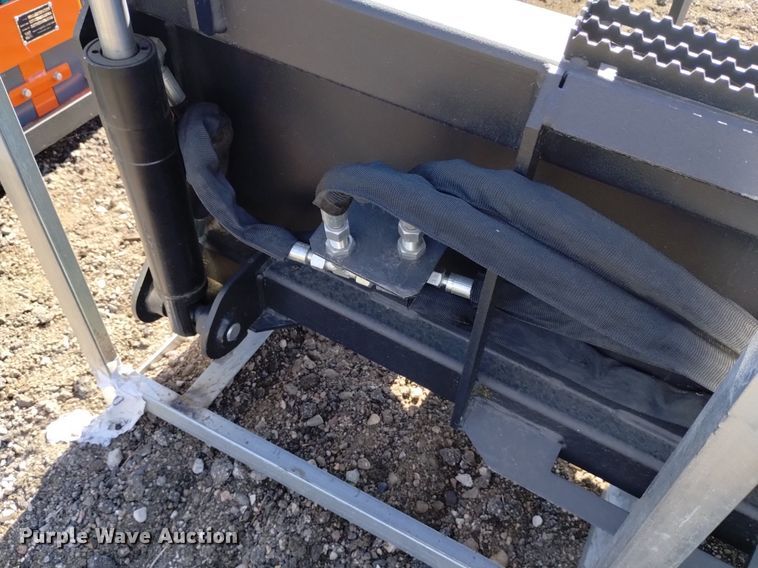 image for item LN9853 76