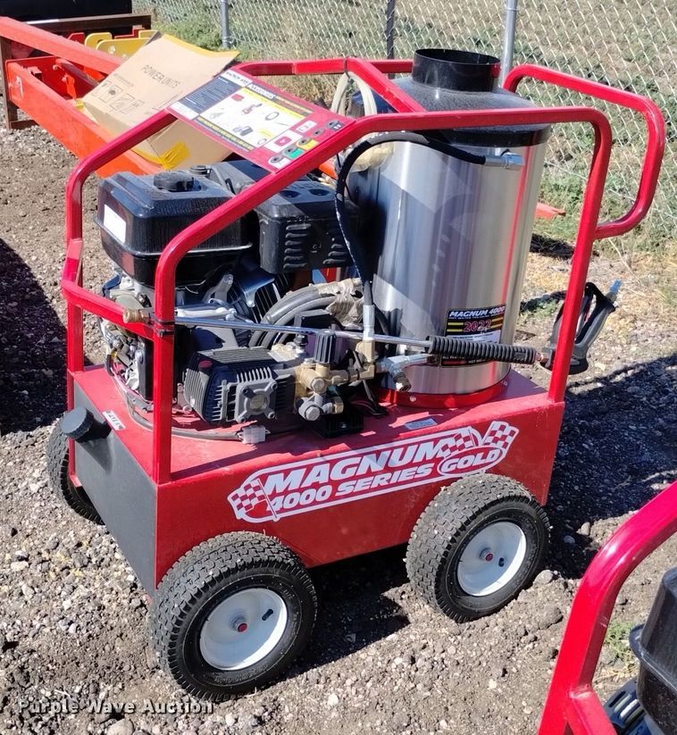 image for item LN9858 Magnum  GS18 pressure washer