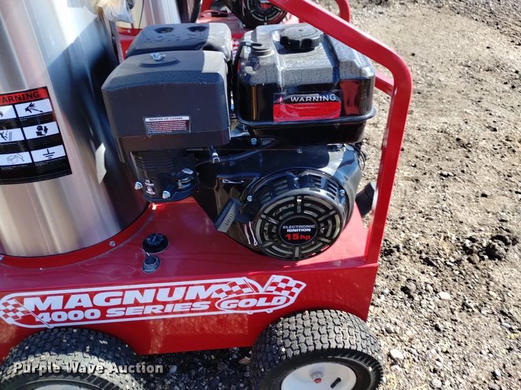 image for item LN9858 Magnum  GS18 pressure washer