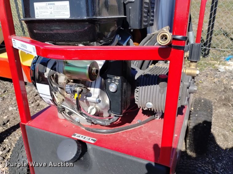 image for item LN9858 Magnum  GS18 pressure washer