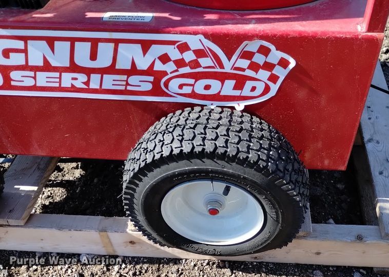 image for item LN9859 Magnum  GS18 pressure washer