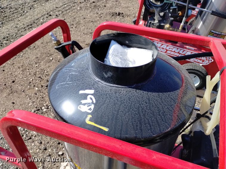 image for item LN9860 Mangum  GS18 pressure washer