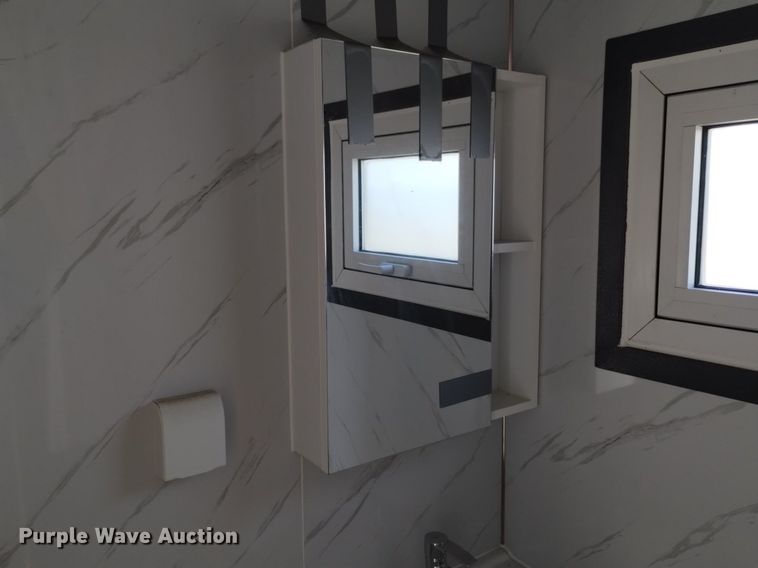 image for item LN9861 Portable restroom 