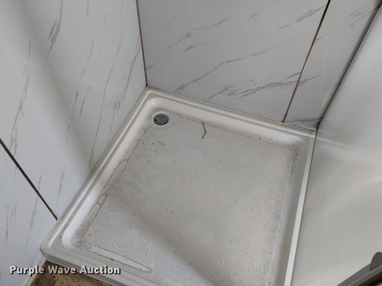 image for item LN9861 Portable restroom 