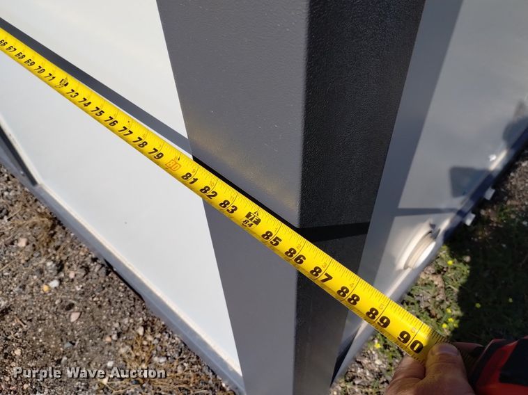 image for item LN9861 Portable restroom 