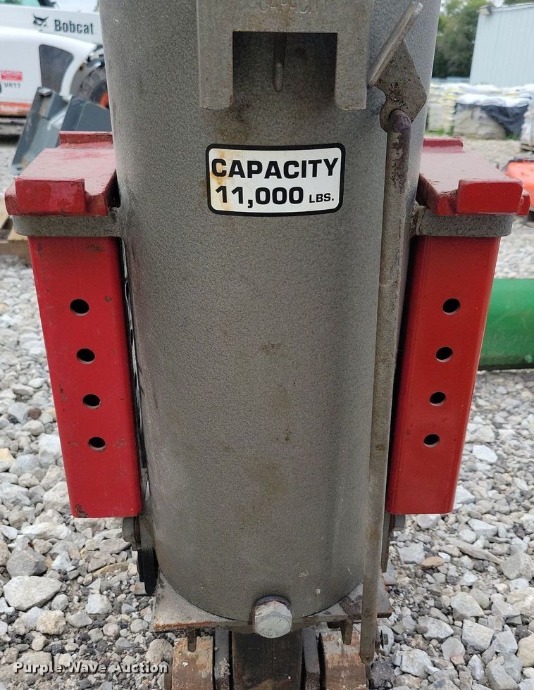 image for item LO9820 Gray TSJ 55  truck jack