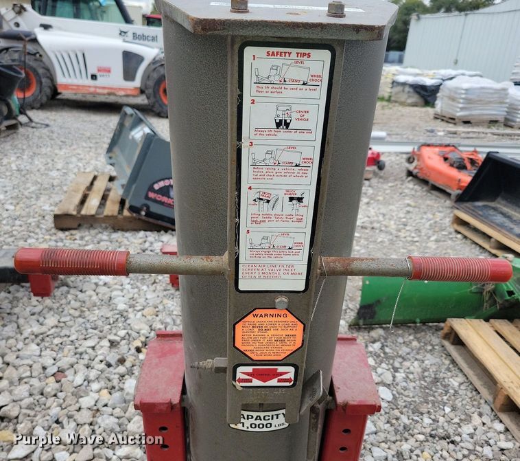 image for item LO9820 Gray TSJ 55  truck jack