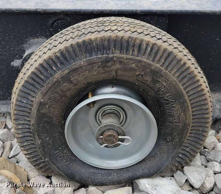 image for item LO9820 Gray TSJ 55  truck jack