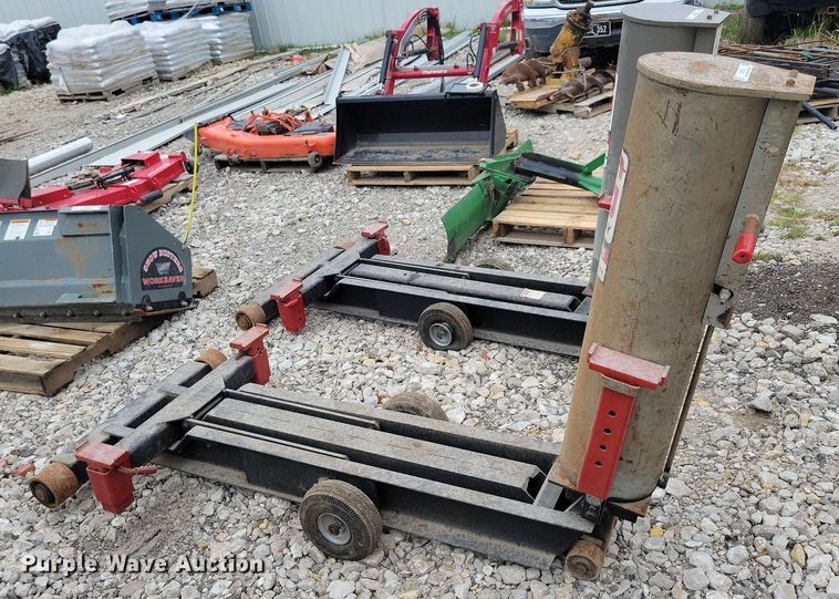 image for item LO9821 Gray TSJ 55  truck jack