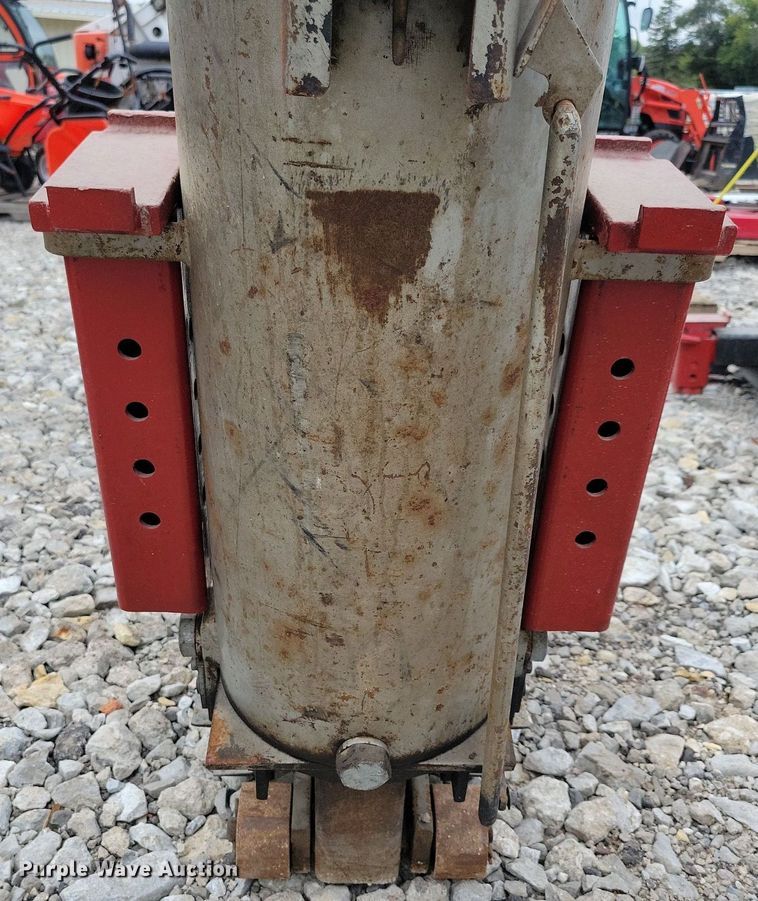 image for item LO9821 Gray TSJ 55  truck jack