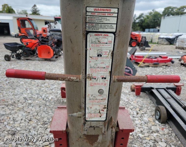 image for item LO9821 Gray TSJ 55  truck jack