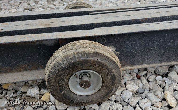 image for item LO9821 Gray TSJ 55  truck jack