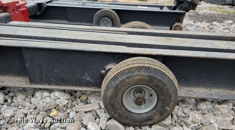 image for item LO9821 Gray TSJ 55  truck jack