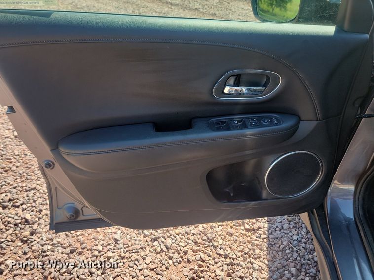 image for item LQ9237 2016 Honda HR-V  SUV