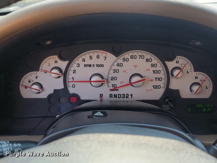 image for item LQ9262 2004 Mercury Mountaineer  SUV