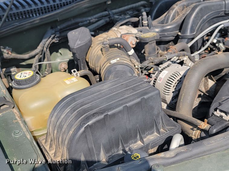 image for item LQ9262 2004 Mercury Mountaineer  SUV