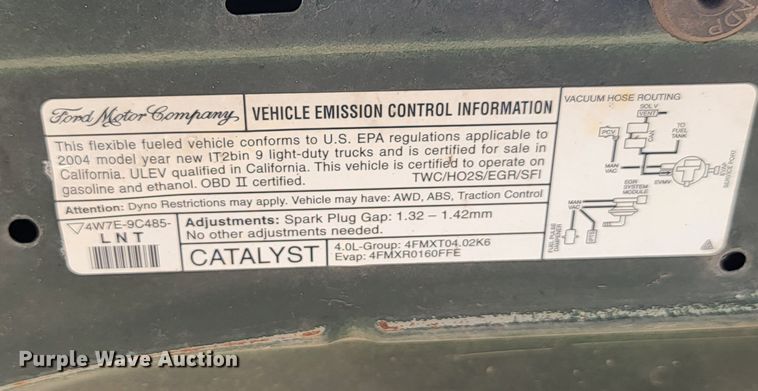 image for item LQ9262 2004 Mercury Mountaineer  SUV