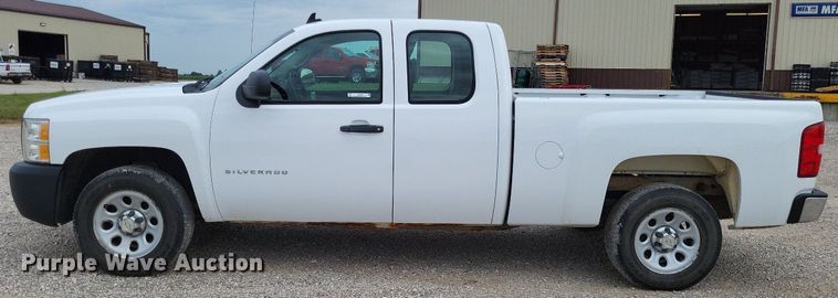 image for item LS9606 2012 Chevrolet Silverado 1500  Ext. Cab pickup truck