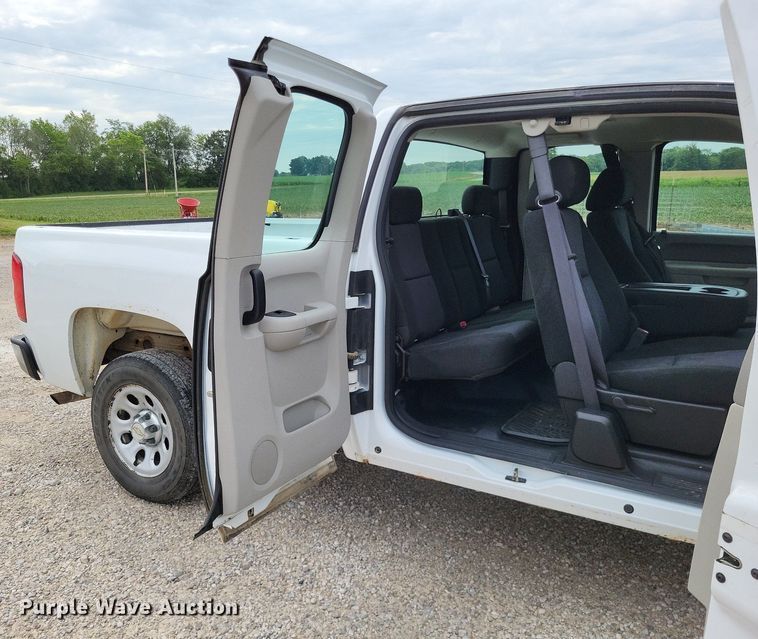 image for item LS9606 2012 Chevrolet Silverado 1500  Ext. Cab pickup truck