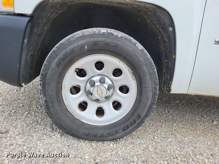 image for item LS9606 2012 Chevrolet Silverado 1500  Ext. Cab pickup truck