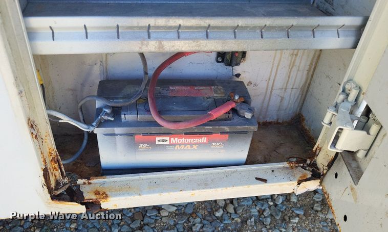 image for item LS9744 2007 Chevrolet 2500HD  Ext. Cab utility bed pickup truck