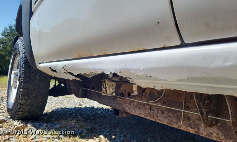 image for item LS9744 2007 Chevrolet 2500HD  Ext. Cab utility bed pickup truck