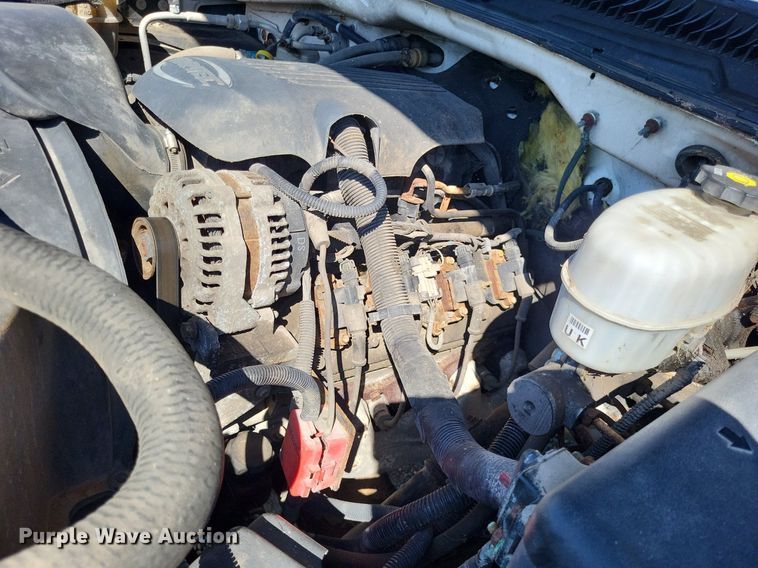 image for item LS9744 2007 Chevrolet 2500HD  Ext. Cab utility bed pickup truck