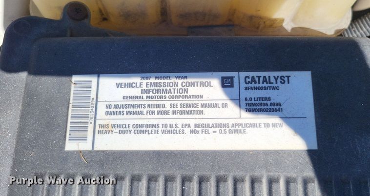 image for item LS9744 2007 Chevrolet 2500HD  Ext. Cab utility bed pickup truck