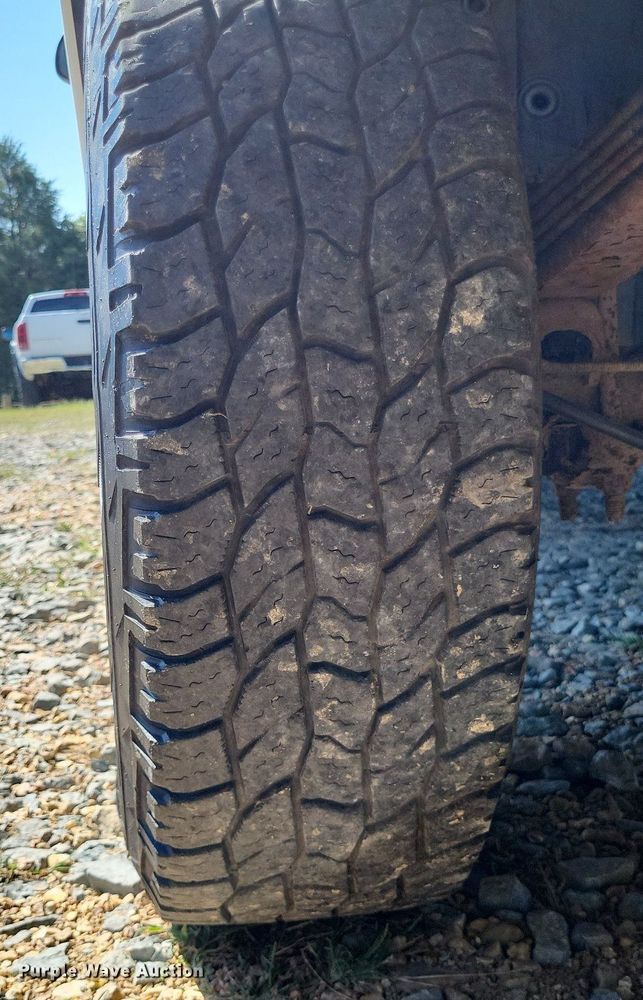 image for item LS9744 2007 Chevrolet 2500HD  Ext. Cab utility bed pickup truck