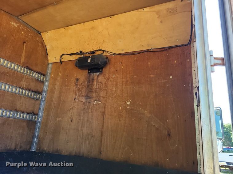 image for item LS9745 2001 Freightliner FL60  box truck