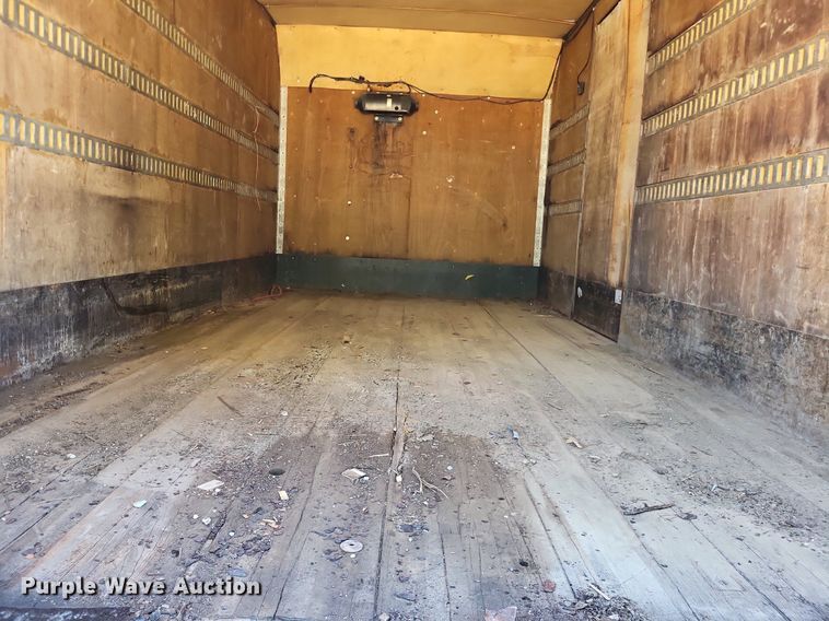 image for item LS9745 2001 Freightliner FL60  box truck