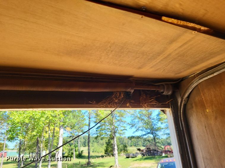 image for item LS9745 2001 Freightliner FL60  box truck