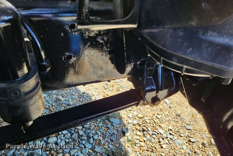 image for item LS9745 2001 Freightliner FL60  box truck