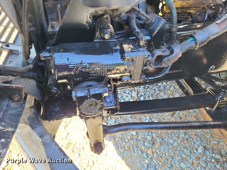 image for item LS9745 2001 Freightliner FL60  box truck