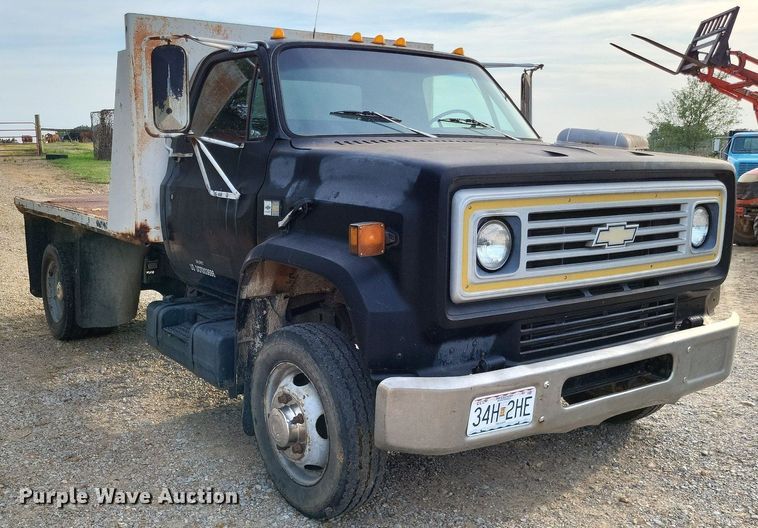 image for item LS9770 1986 Chevrolet C60  dump flatbed truck